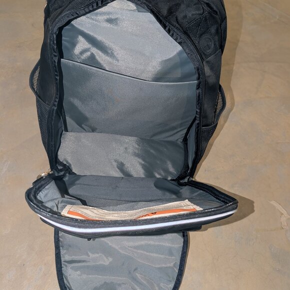 HD Computer Backpack - Picture 11 of 15